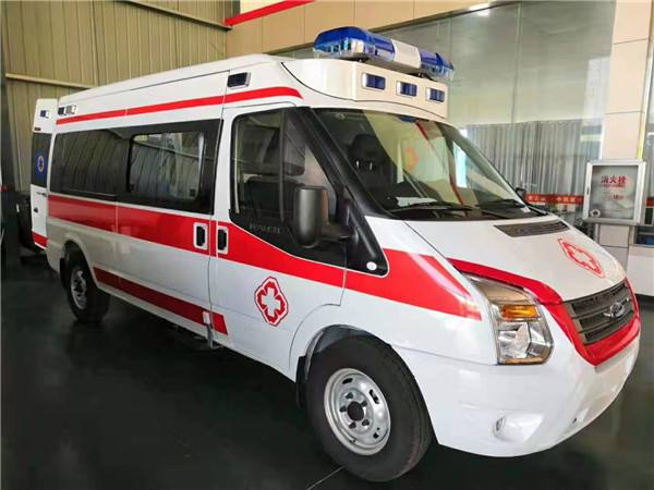 东阳市福特V362救护车
